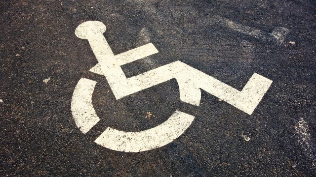 Les perceptions et les pratiques de l’environnement par les personnes à mobilité réduite dans la ville de Montréal